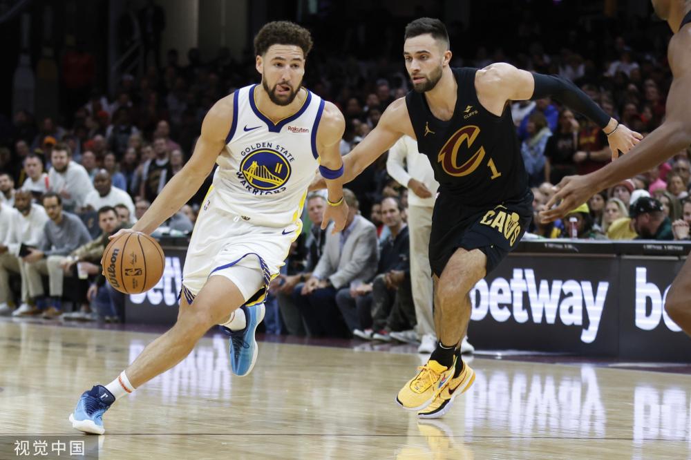 [天下足球]三轮不胜 多特蒙德平奥格斯堡.